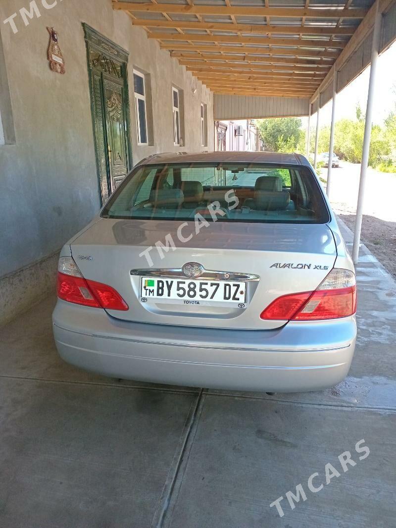 Toyota Avalon 2003 - 210 000 TMT - Köneürgenç - img 8