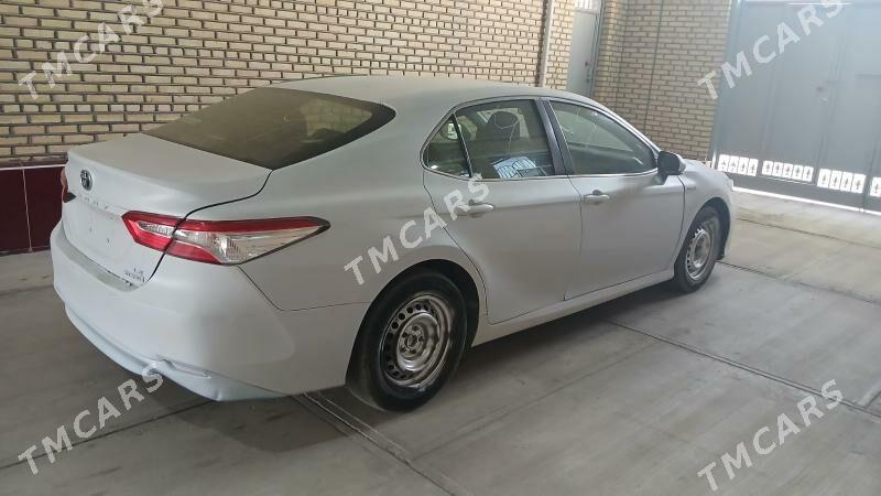 Toyota Camry 2020 - 200 000 TMT - Теджен - img 2