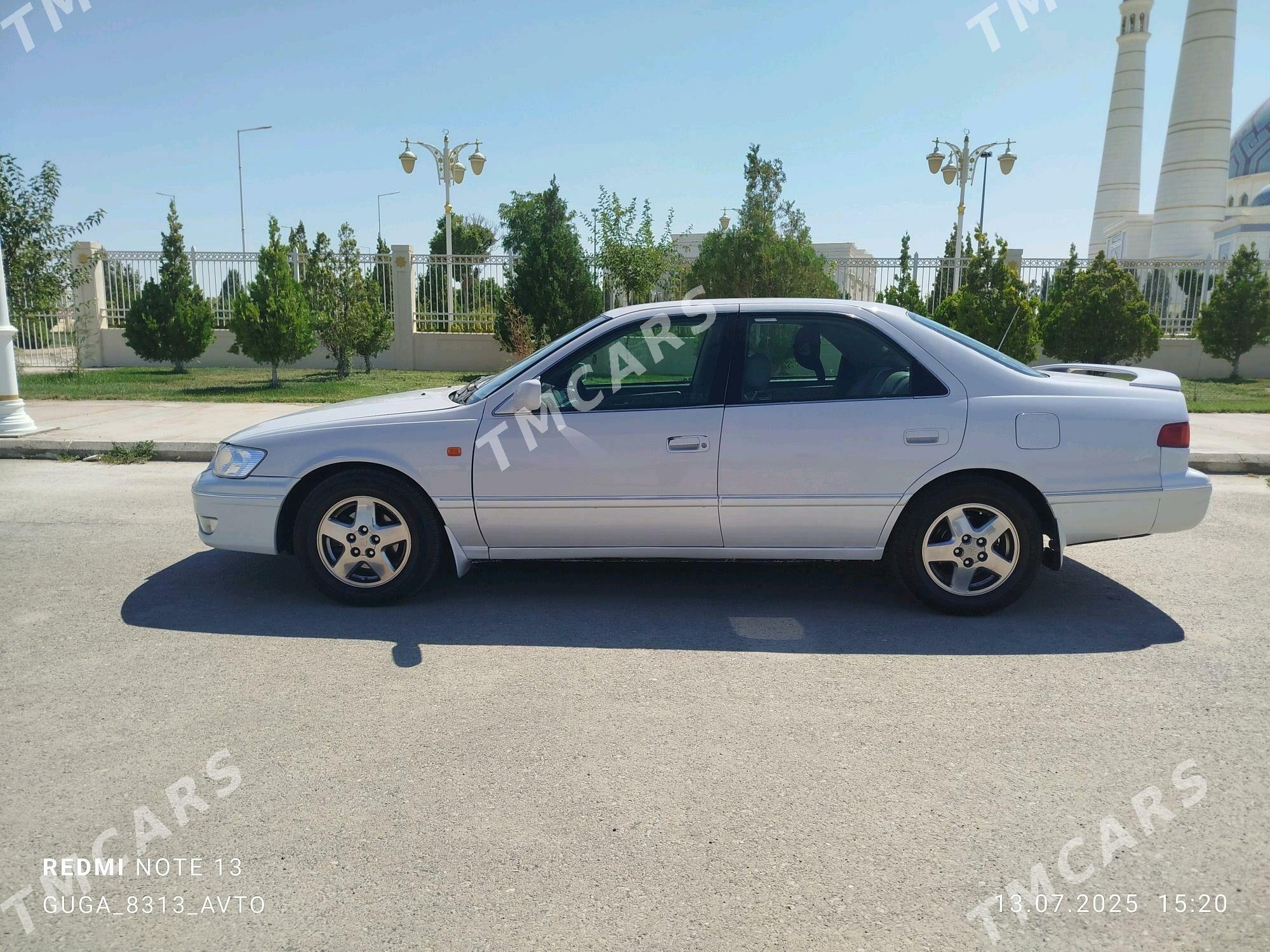 Toyota Camry 2000 - 150 000 TMT - Дашогуз - img 2