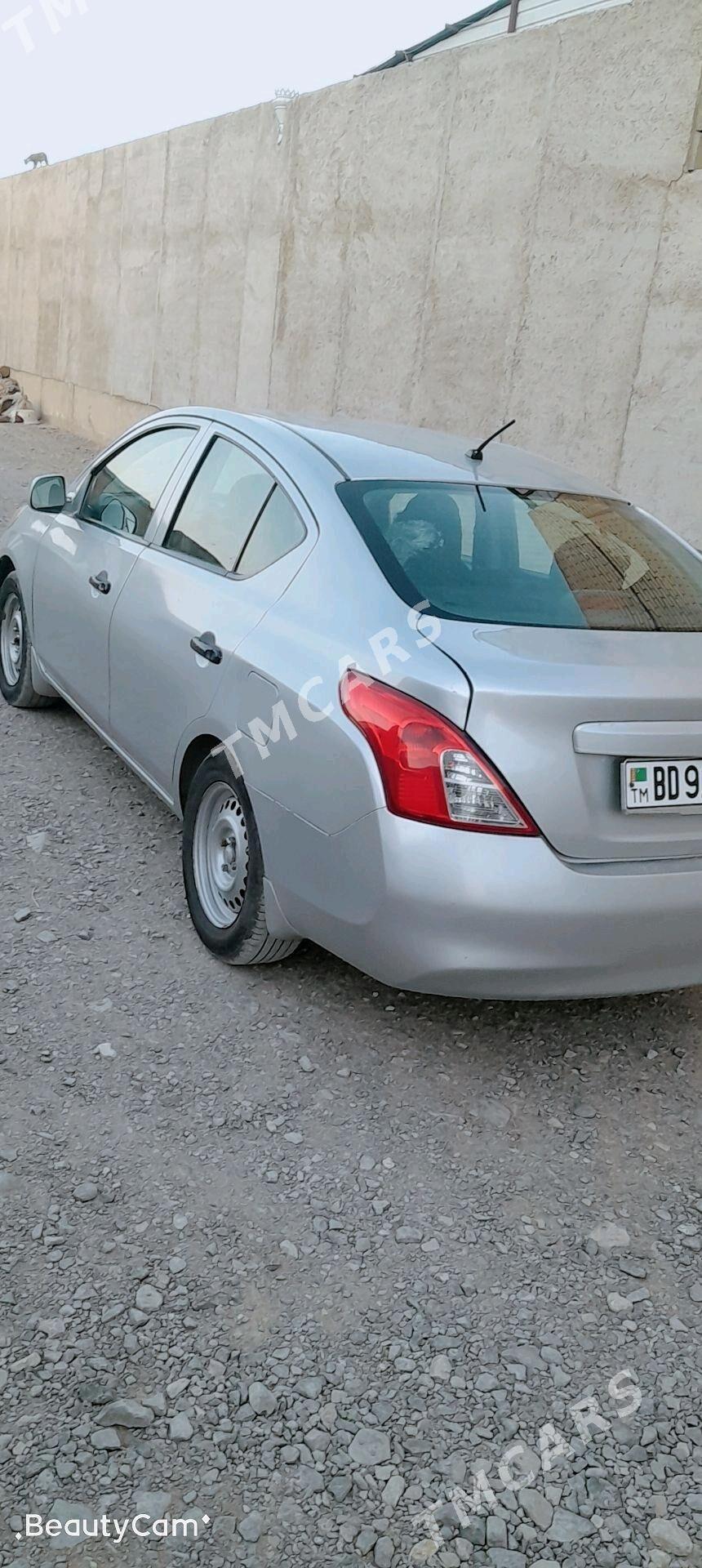 Nissan Versa 2011 - 105 000 TMT - Гызыларбат - img 6