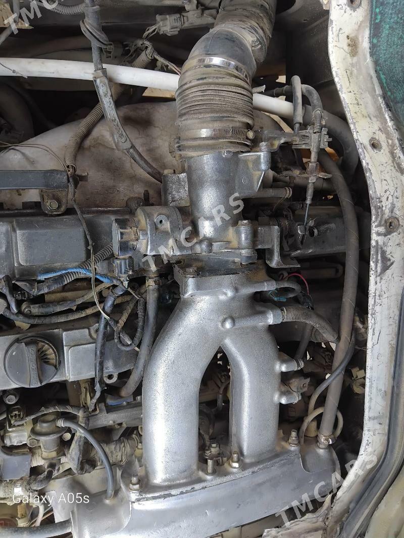 Toyota Hiace 1992 - 56 000 TMT - Wekilbazar - img 6
