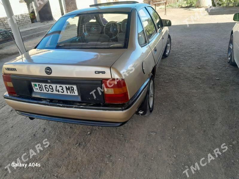 Opel Vectra 1989 - 30 000 TMT - Мары - img 2