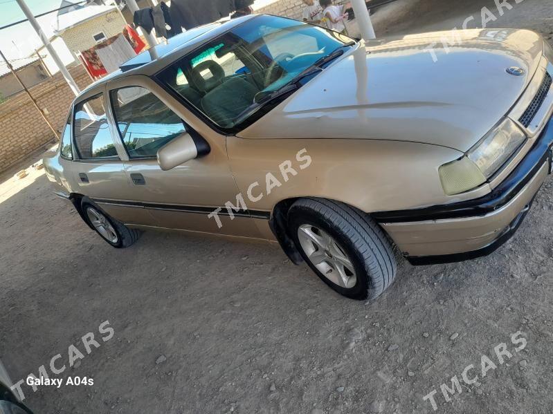 Opel Vectra 1989 - 30 000 TMT - Мары - img 4
