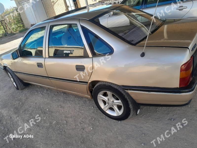 Opel Vectra 1989 - 30 000 TMT - Мары - img 3