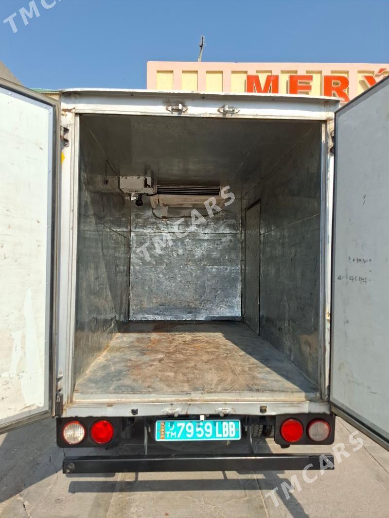 Kia Bongo 2018 - 220 000 TMT - Керки - img 3