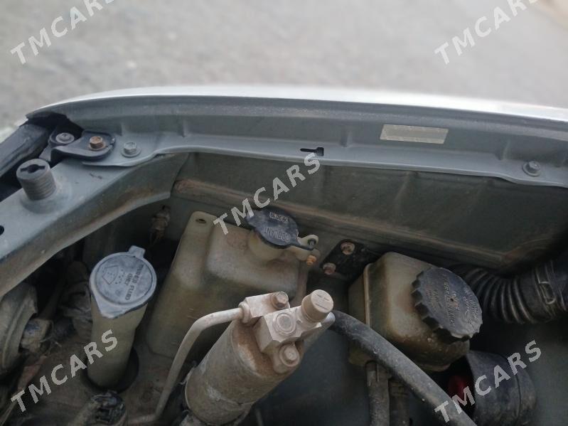 Toyota Sienna 2002 - 145 000 TMT - Дашогуз - img 2