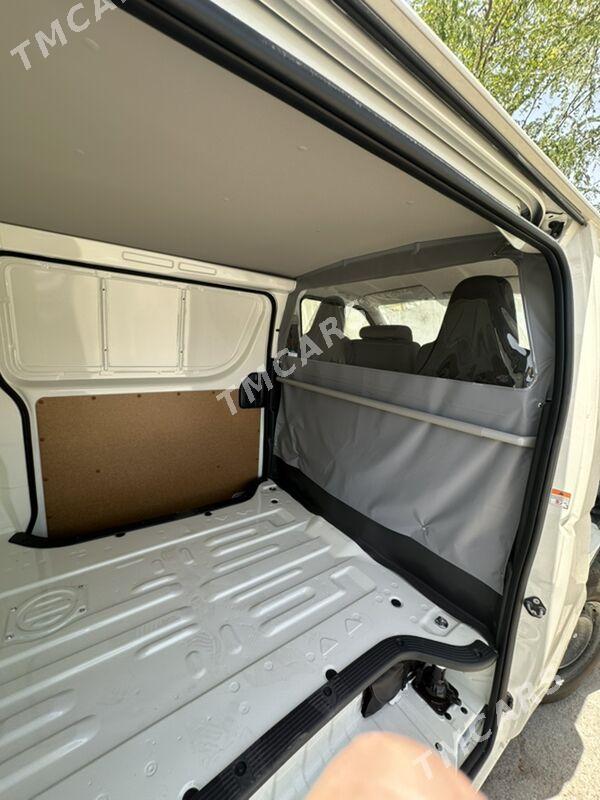 Toyota Hiace 2024 - 465 000 TMT - Aşgabat - img 8