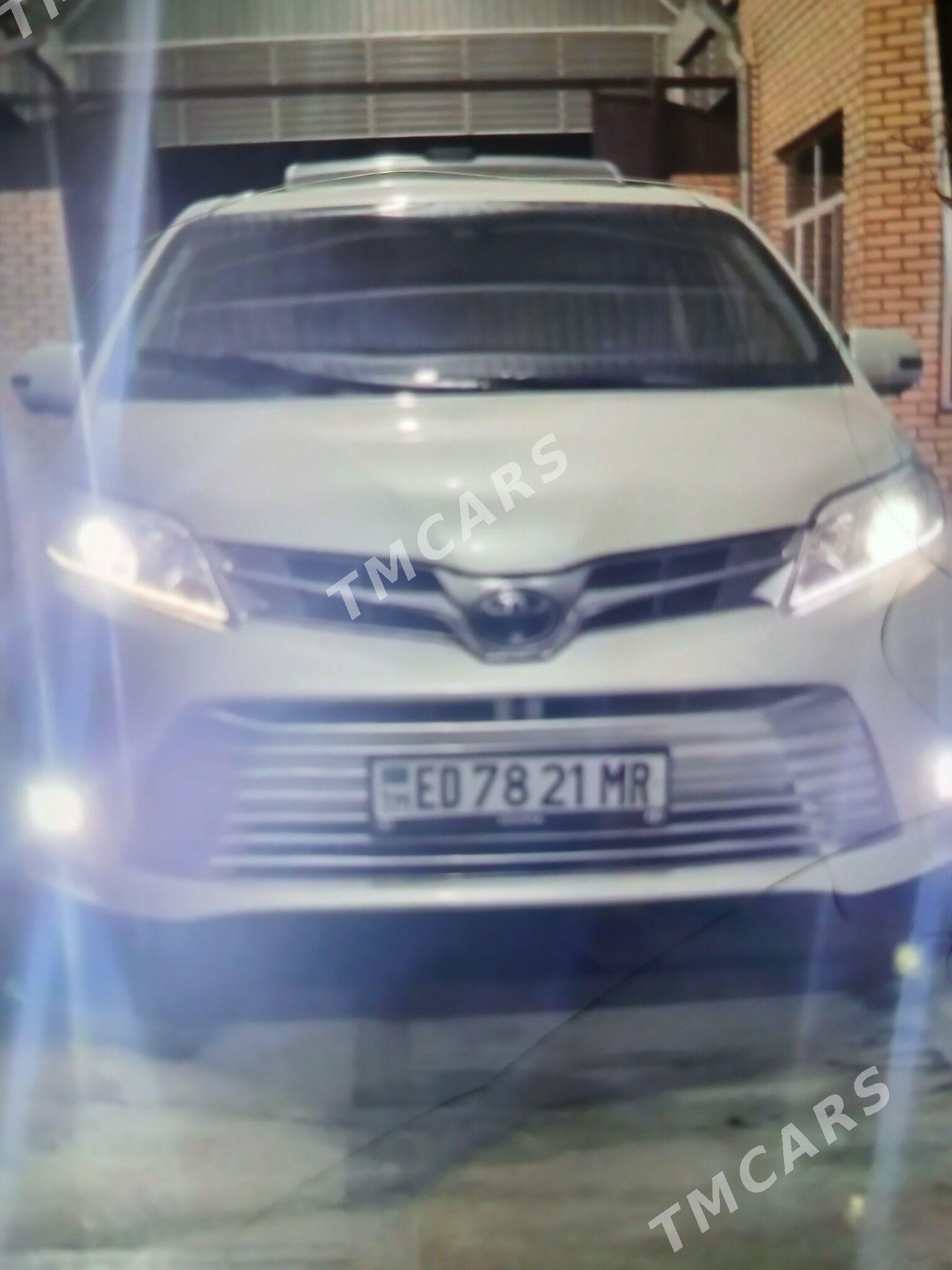 Toyota Sienna 2020 - 490 000 TMT - Wekilbazar - img 2