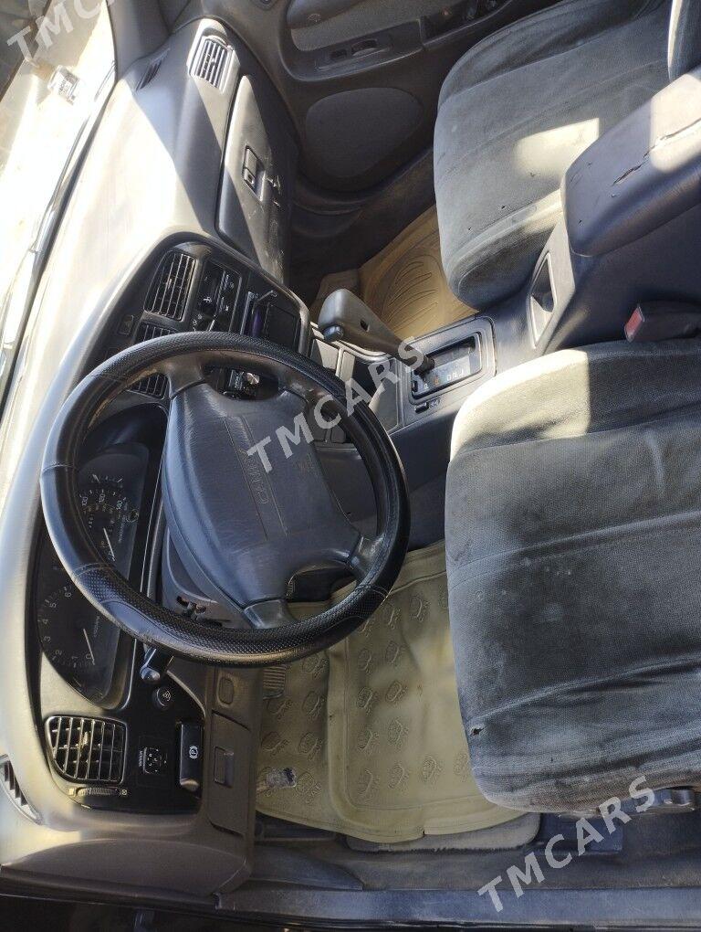 Toyota Camry 1992 - 80 000 TMT - Mary - img 4