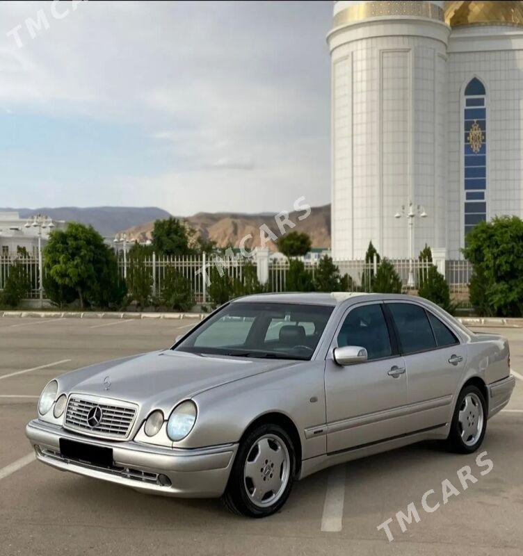 Mercedes-Benz E320 2000 - 112 000 TMT - Балканабат - img 6