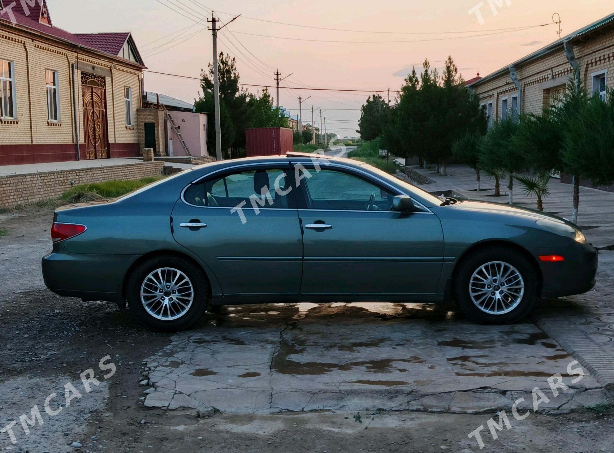 Lexus ES 330 2004 - 185 000 TMT - Керки - img 3