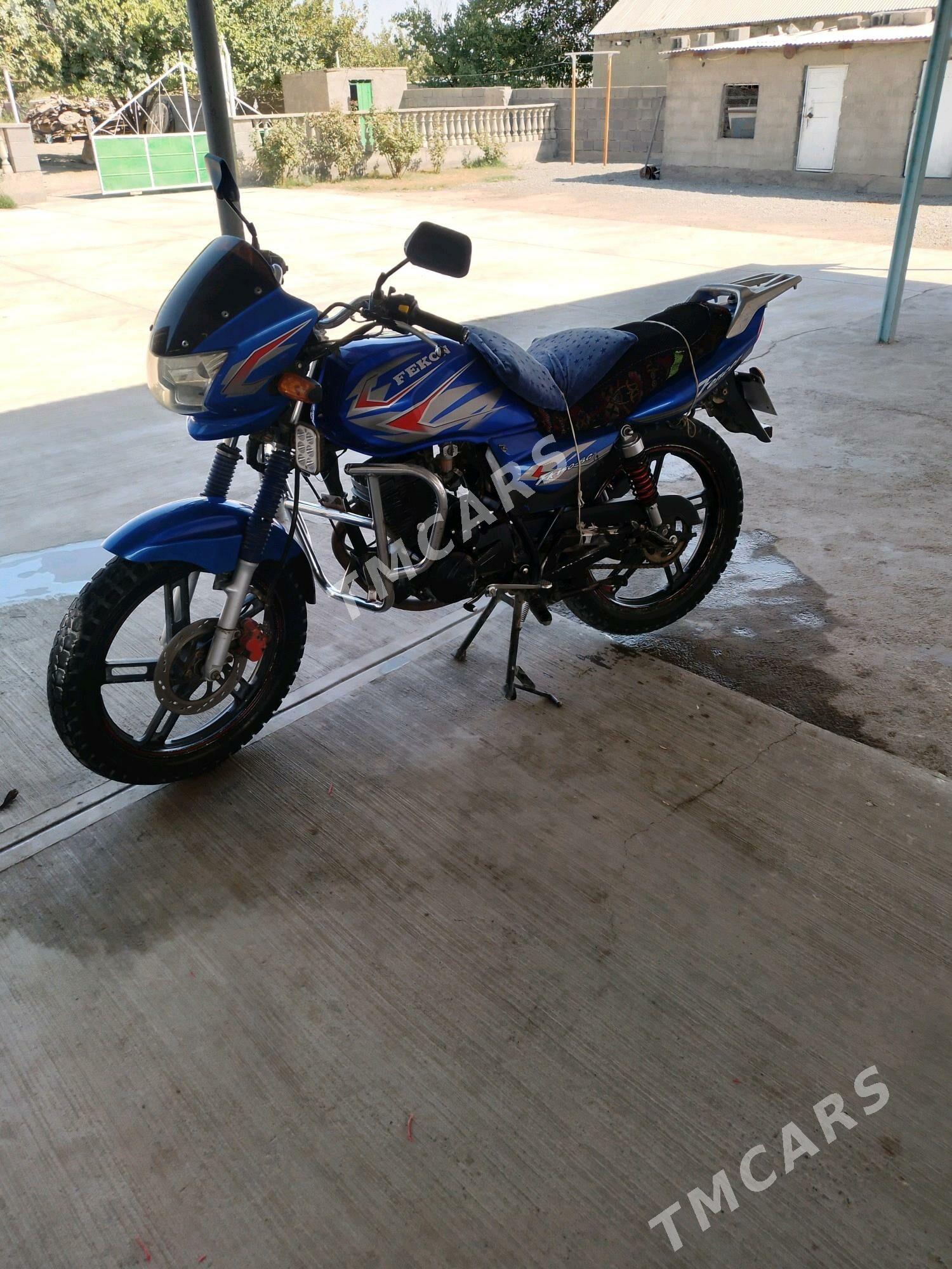 Fekon FK150-8G 2013 - 15 000 TMT - Бахарден - img 2