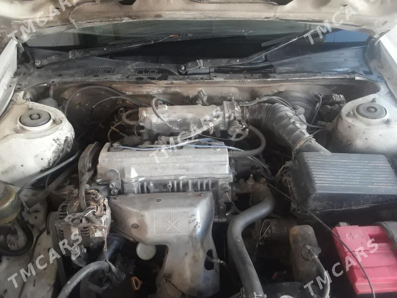 Toyota Vista 1994 - 40 000 TMT - Тагтабазар - img 4