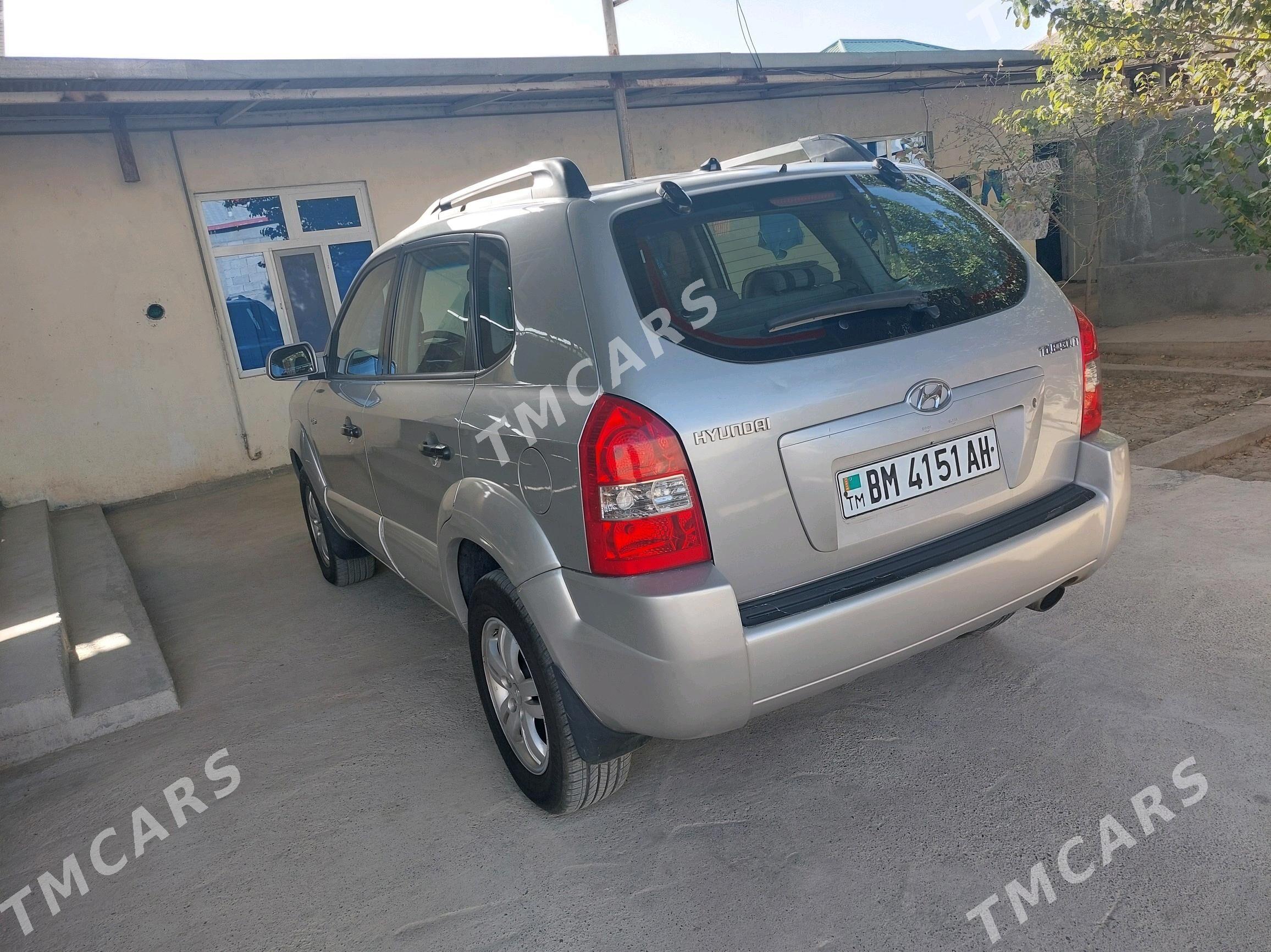 Hyundai Tucson 2008 - 120 000 TMT - Ak bugdaý etraby - img 2