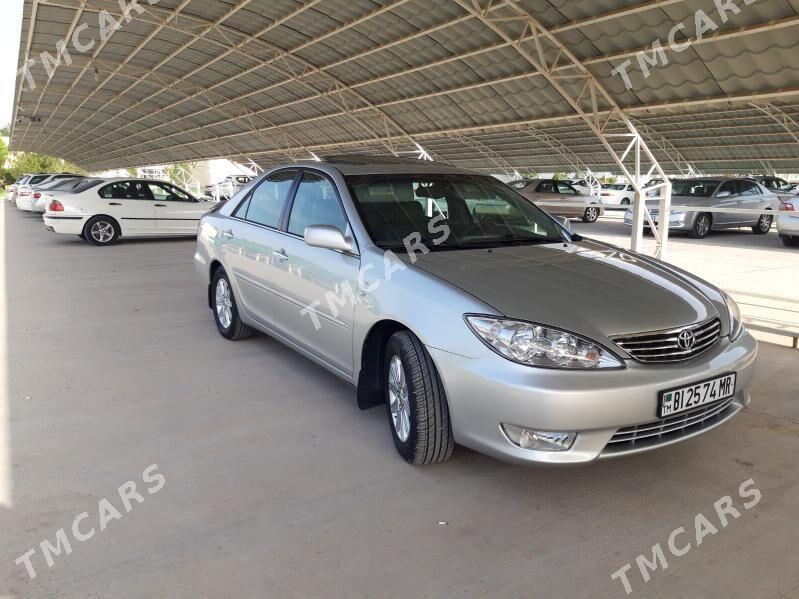 Toyota Camry 2003 - 230 000 TMT - Байрамали - img 3