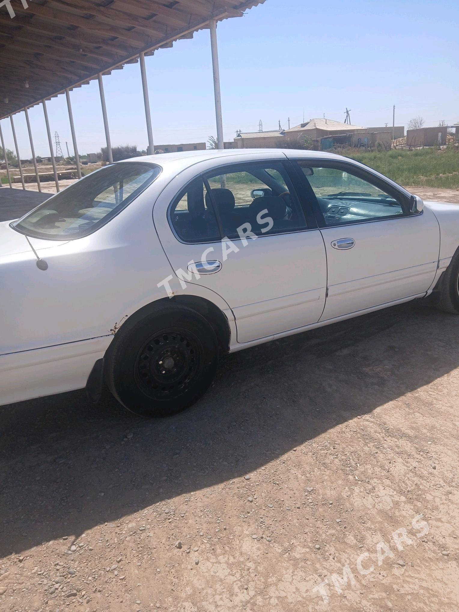 Nissan Cefiro 1995 - 20 000 TMT - Серахс - img 2