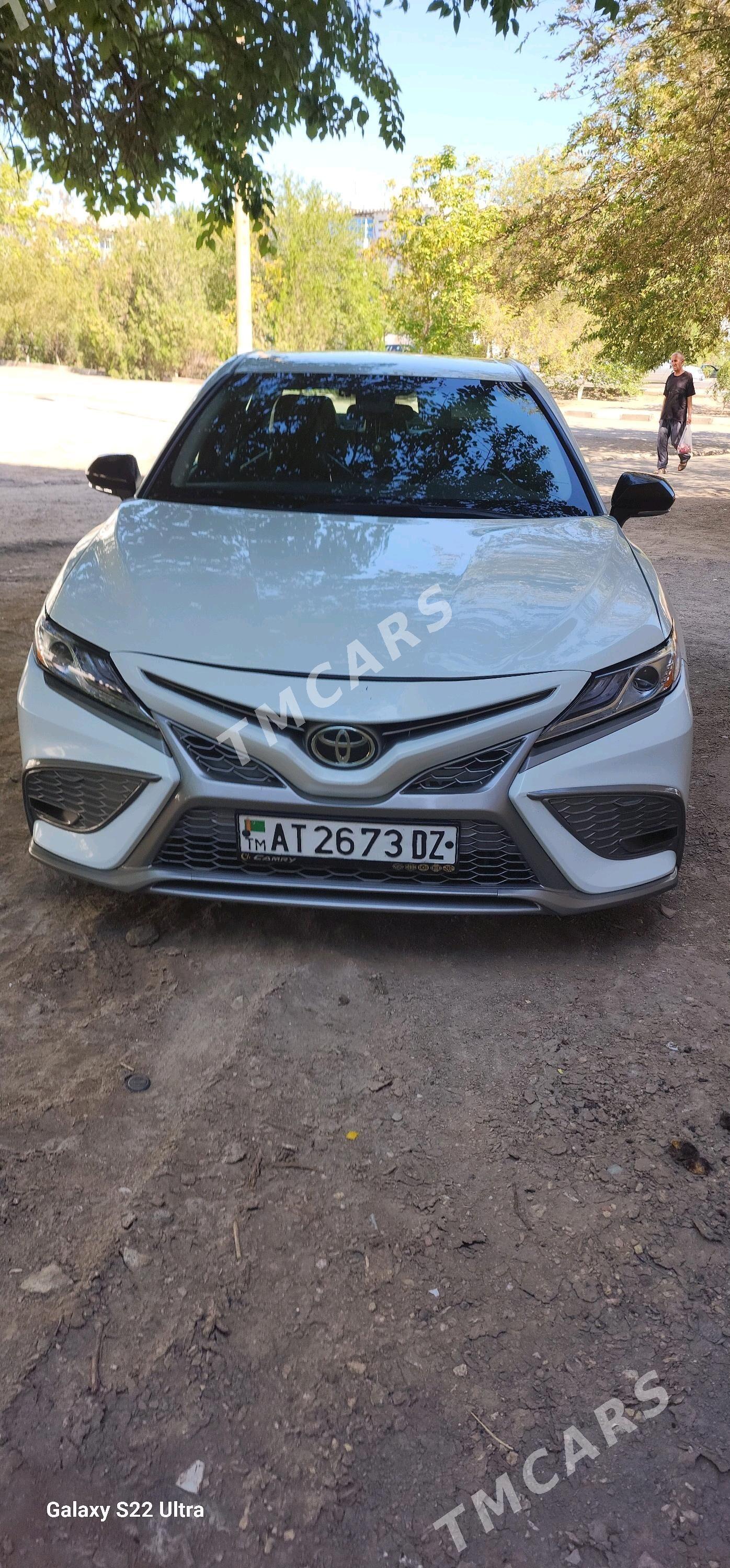 Toyota Camry 2021 - 320 000 TMT - Daşoguz - img 4