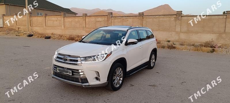 Toyota Highlander 2019 - 480 000 TMT - Балканабат - img 4