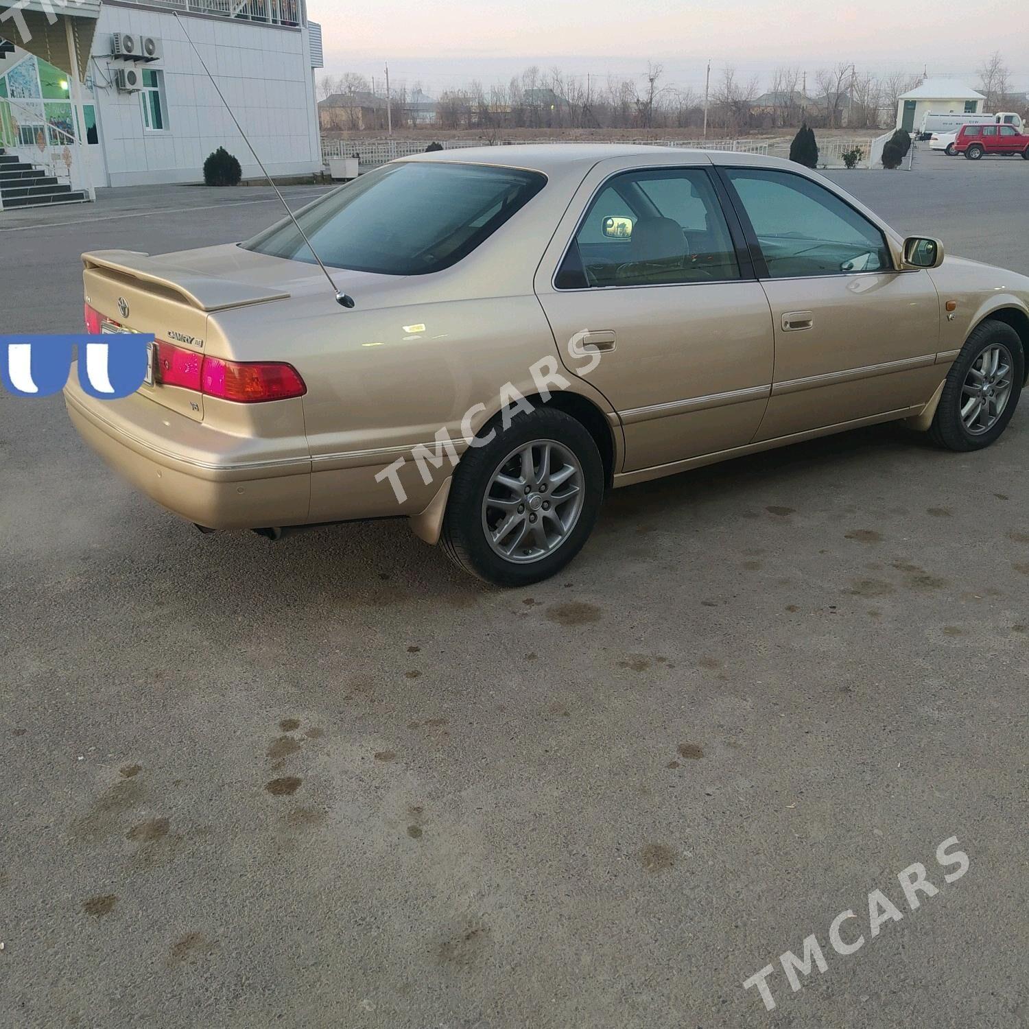 Toyota Camry 2001 - 170 000 TMT - Mary - img 3