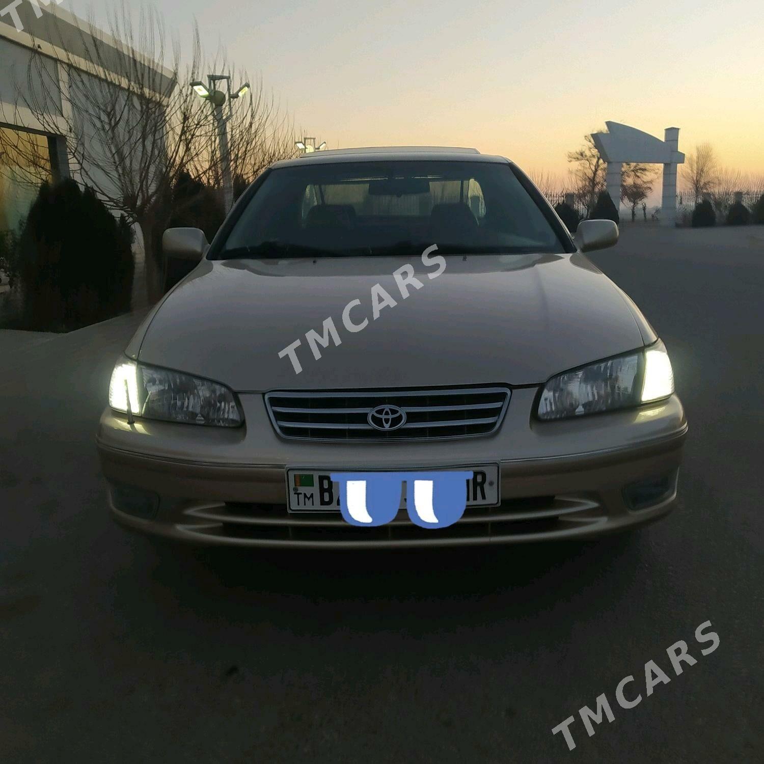 Toyota Camry 2001 - 170 000 TMT - Mary - img 8