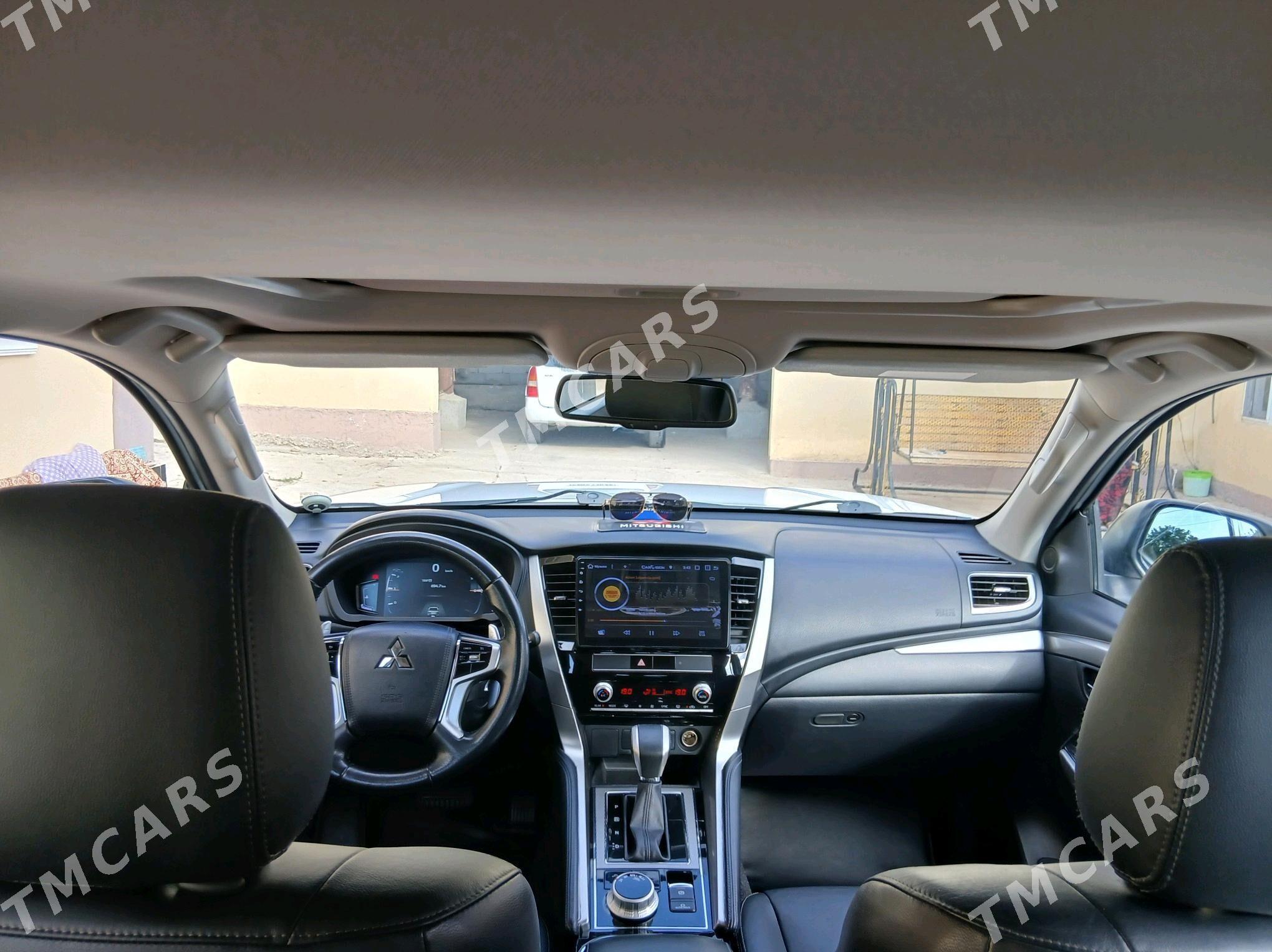 Mitsubishi Pajero 2020 - 440 000 TMT - Aşgabat - img 5