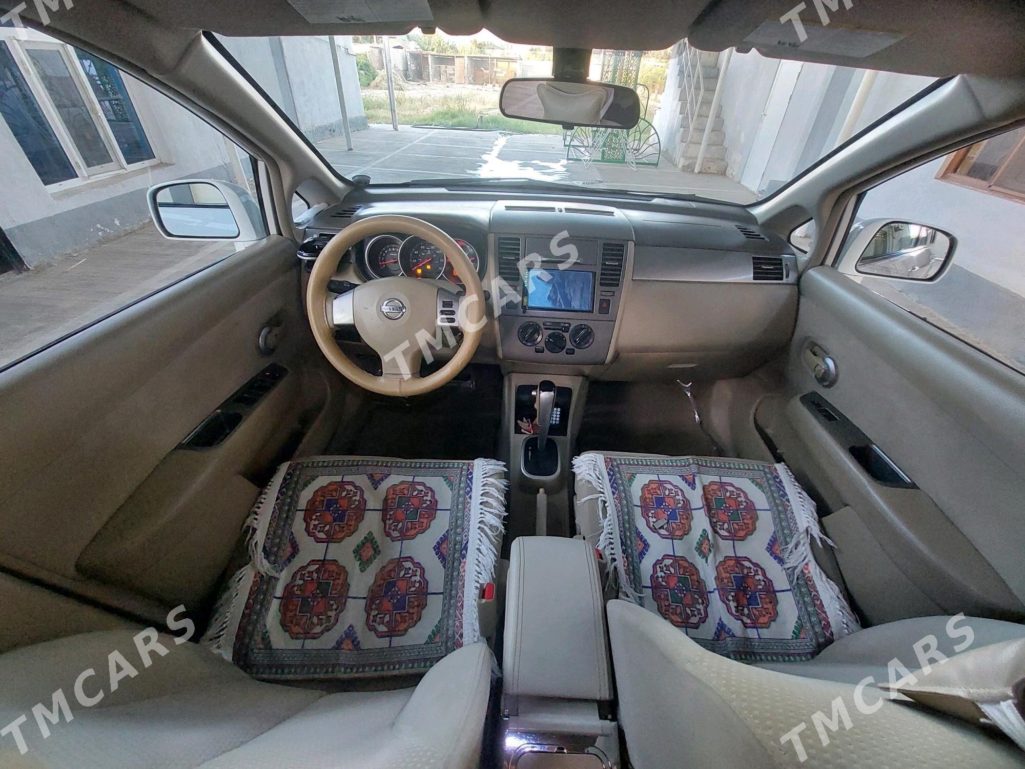 Nissan Versa 2009 - 142 000 TMT - Ашхабад - img 3