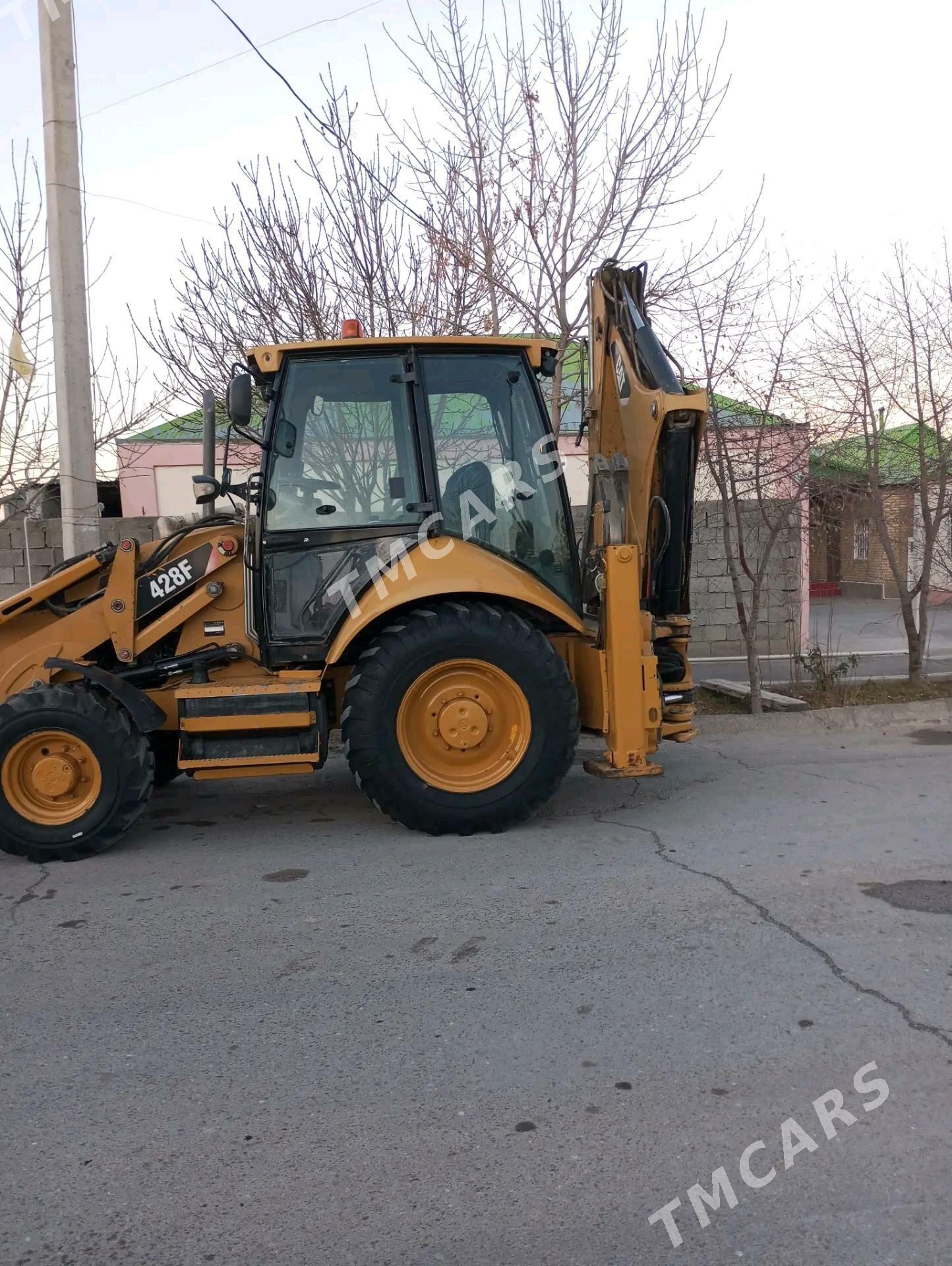 Caterpillar Excavator 2013 - 440 000 TMT - Бузмеин - img 4