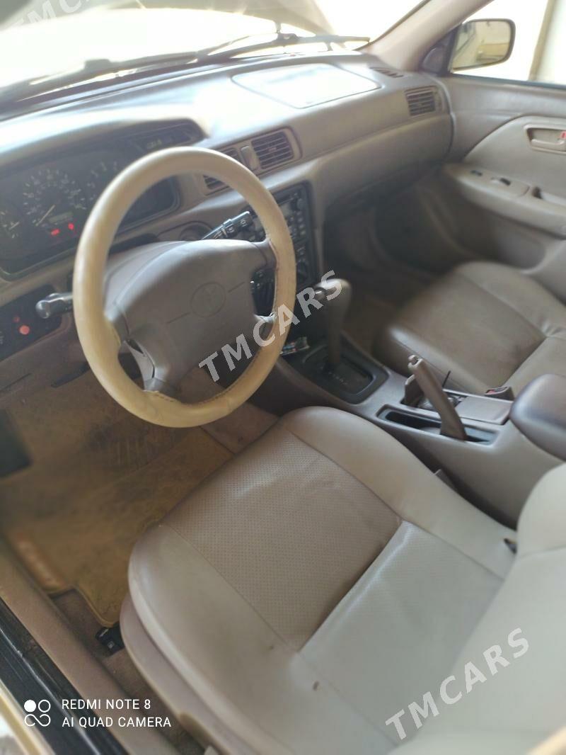 Toyota Camry 2000 - 160 000 TMT - Мары - img 2