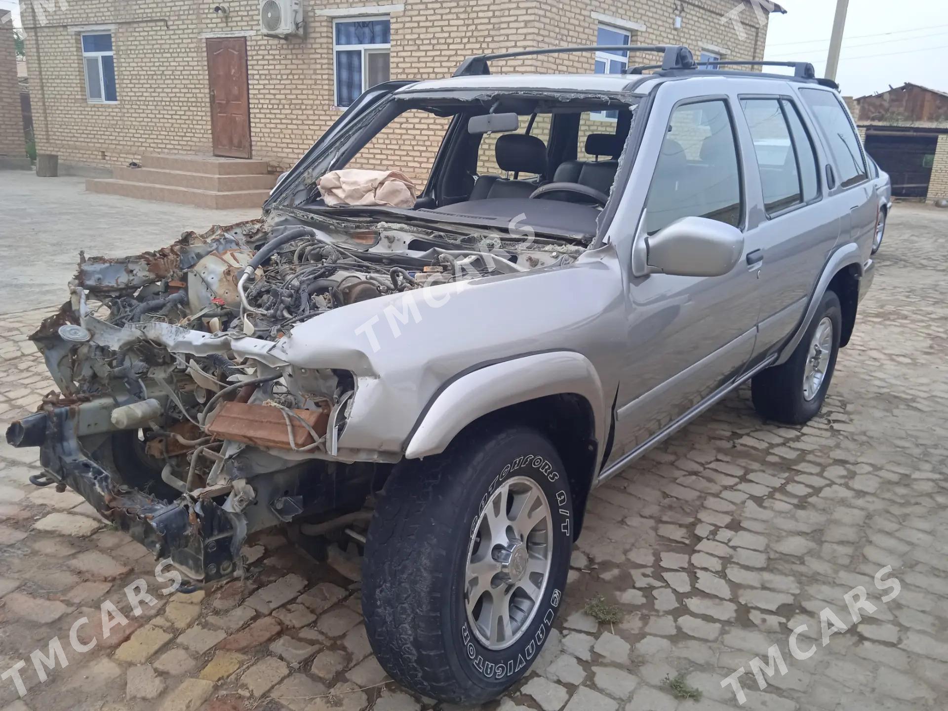 Nissan Pathfinder 2001 - 38 000 TMT - Mary - img 4