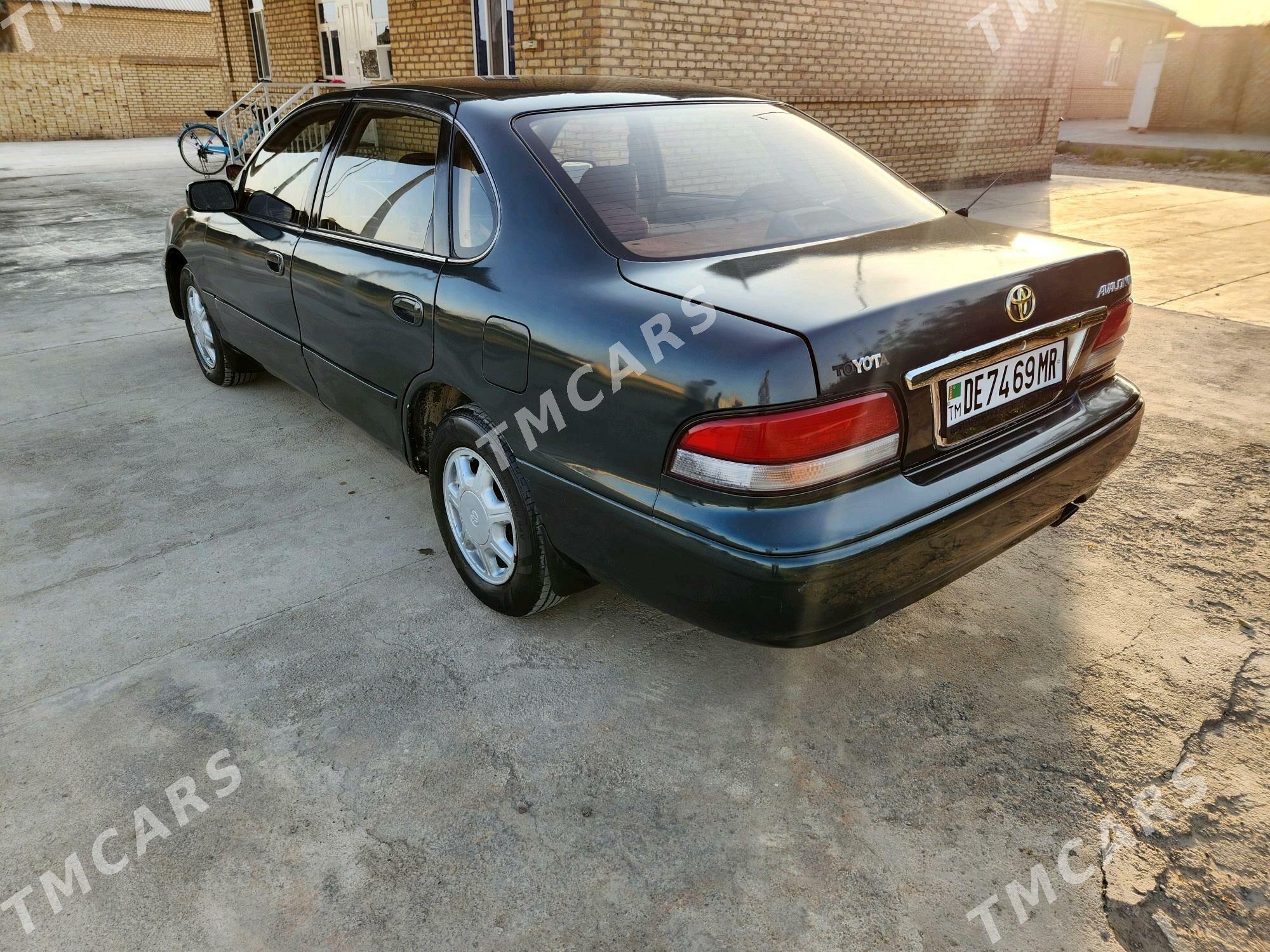 Toyota Avalon 1996 - 109 000 TMT - Mary - img 3