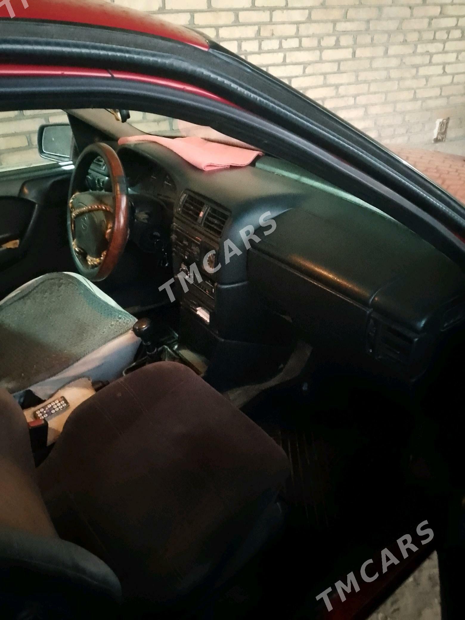 Opel Vectra 1992 - 50 000 TMT - Байрамали - img 3