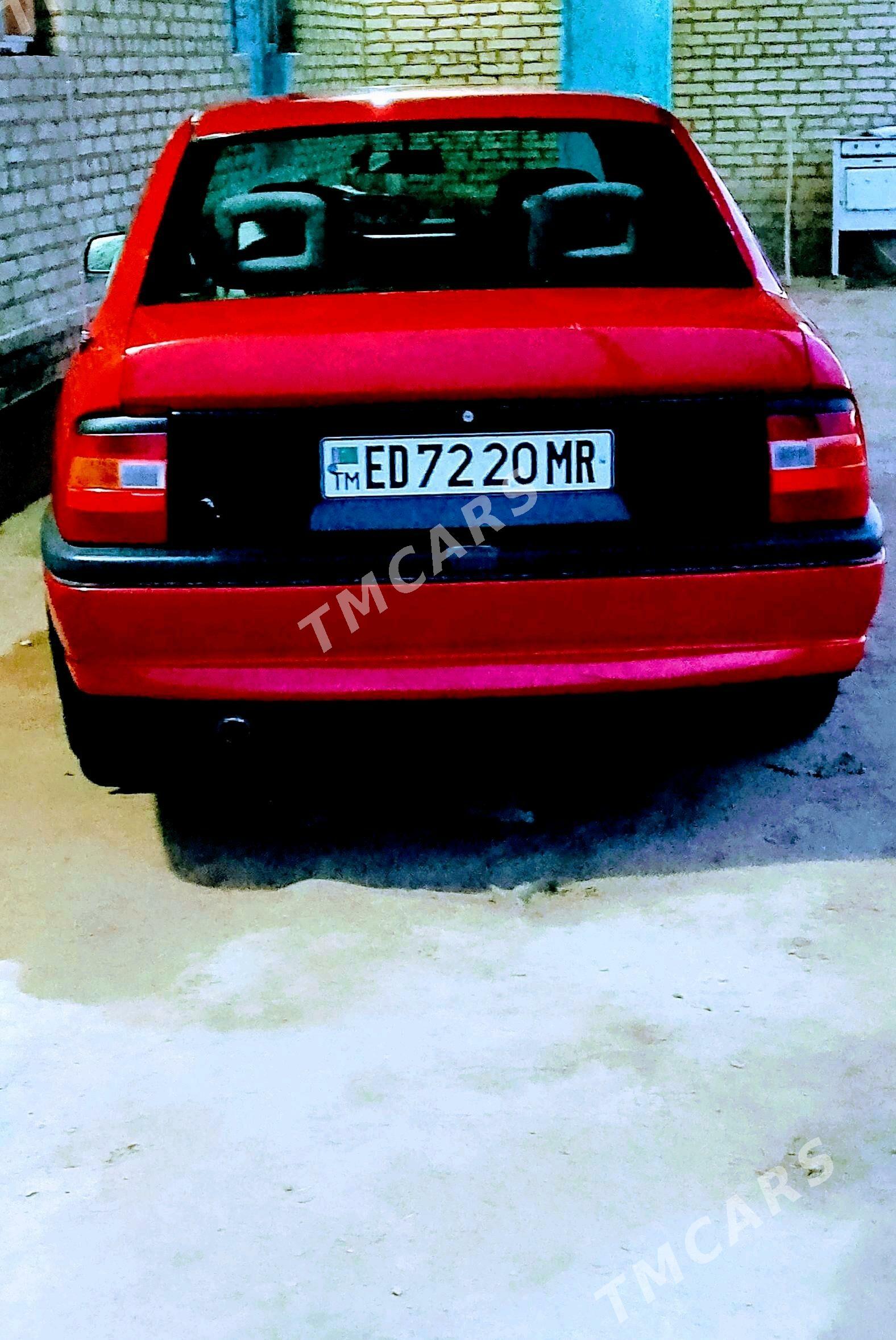 Opel Vectra 1992 - 50 000 TMT - Байрамали - img 1