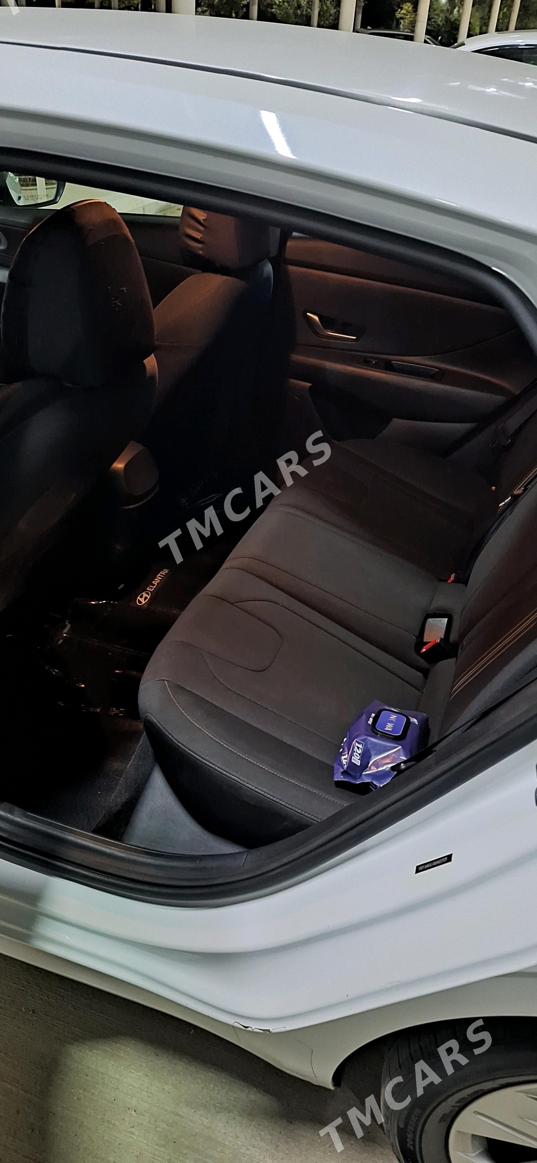 Hyundai Elantra 2020 - 245 000 TMT - Ашхабад - img 9