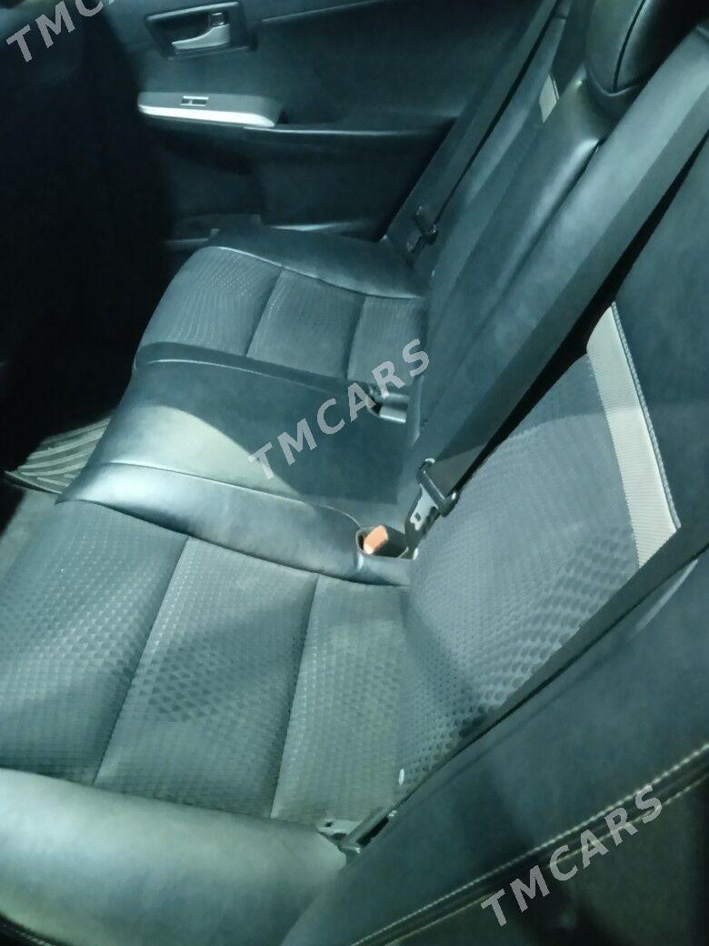 Toyota Camry 2014 - 235 000 TMT - Büzmeýin - img 5