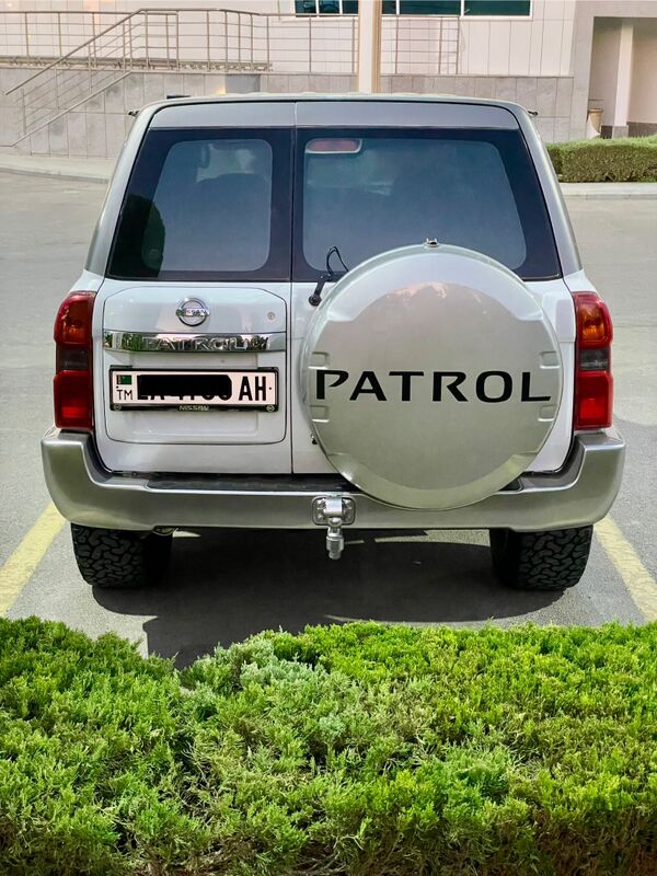 Nissan Patrol 2015 - 200 000 TMT - Aşgabat - img 5