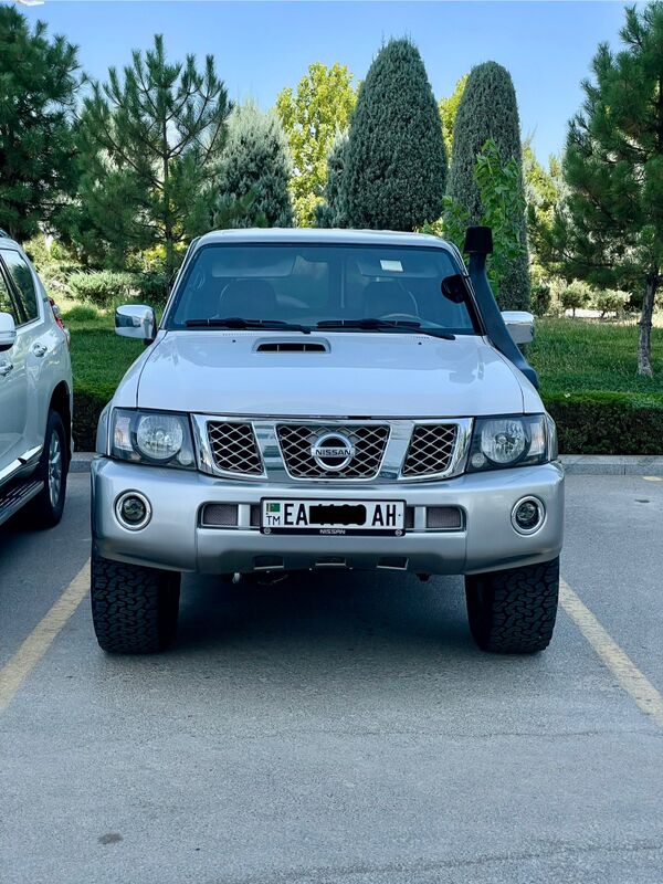 Nissan Patrol 2015 - 200 000 TMT - Aşgabat - img 6