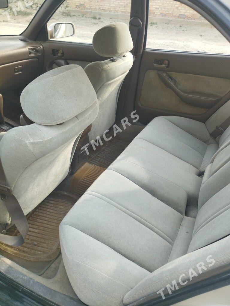 Toyota Camry 1993 - 80 000 TMT - Бахарден - img 3