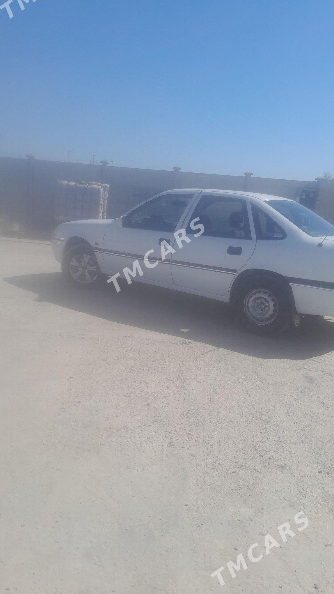 Opel Vectra 1992 - 24 000 TMT - Mary - img 5