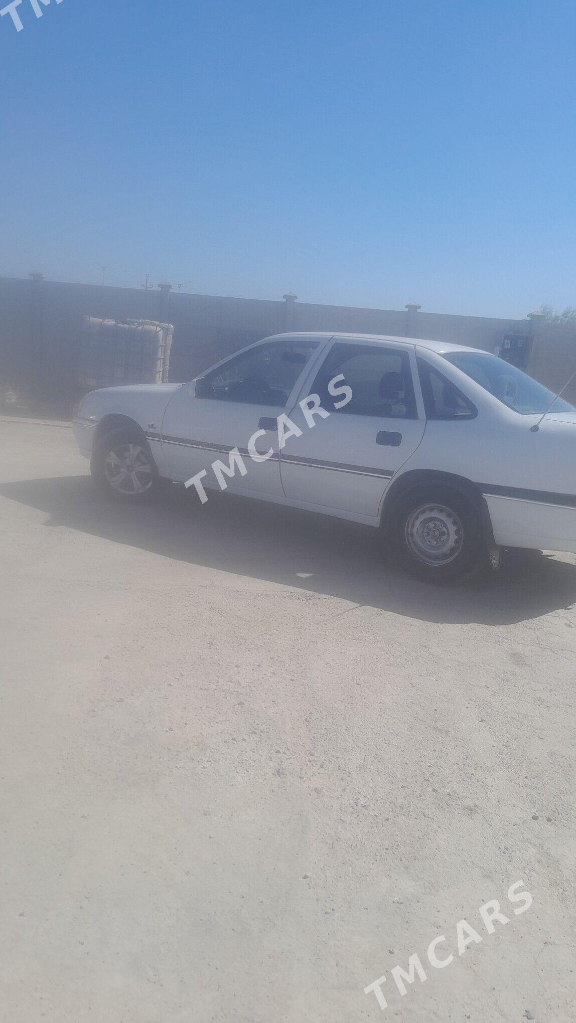 Opel Vectra 1992 - 24 000 TMT - Mary - img 6