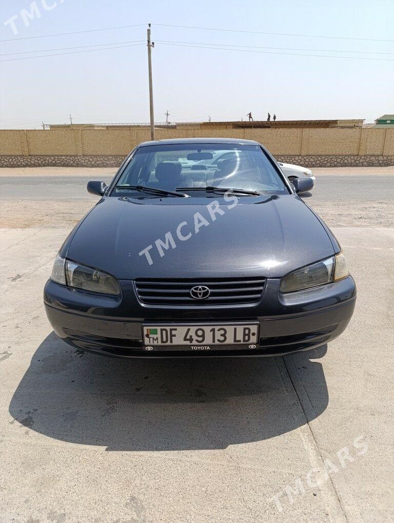 Toyota Camry 1998 - 125 000 TMT - Kerki - img 2
