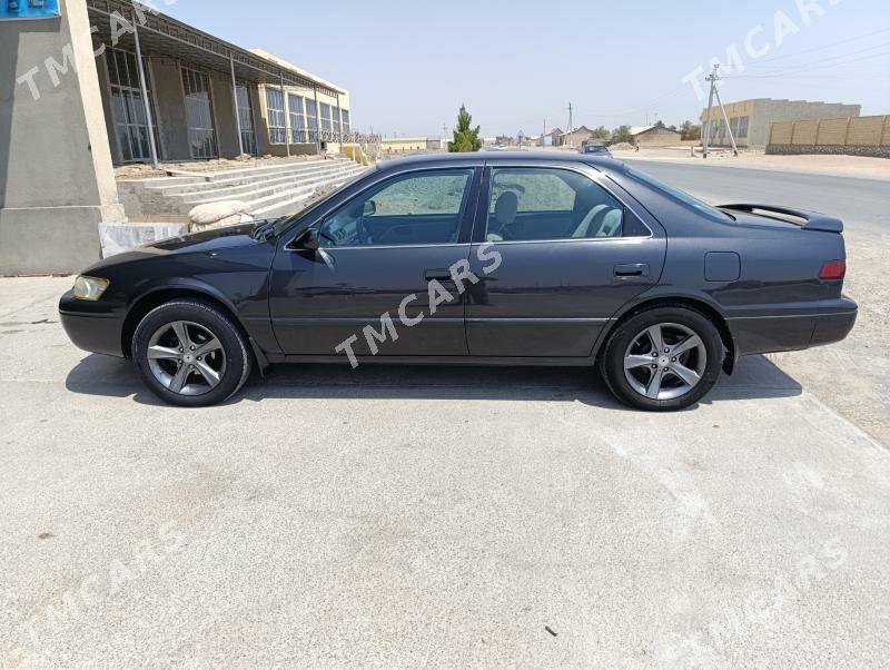 Toyota Camry 1998 - 125 000 TMT - Kerki - img 7