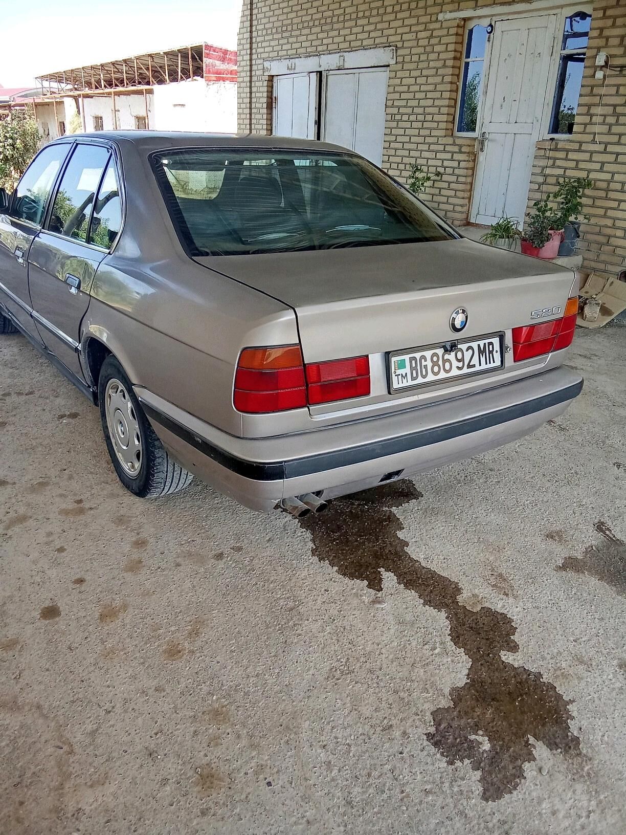 BMW 325 1989 - 40 000 TMT - Мургап - img 3