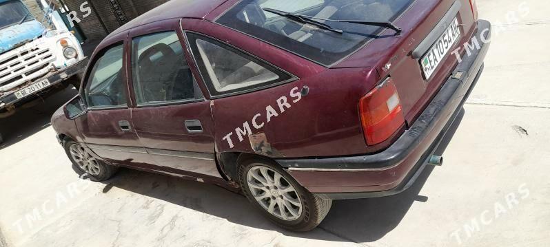 Opel Vectra 1991 - 16 000 TMT - Бахарден - img 2