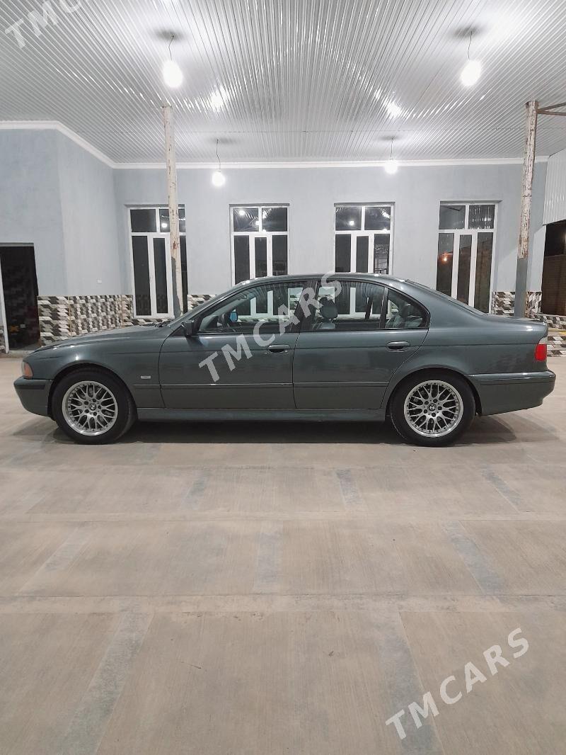 BMW 530 2003 - 130 000 TMT - Дянев - img 4