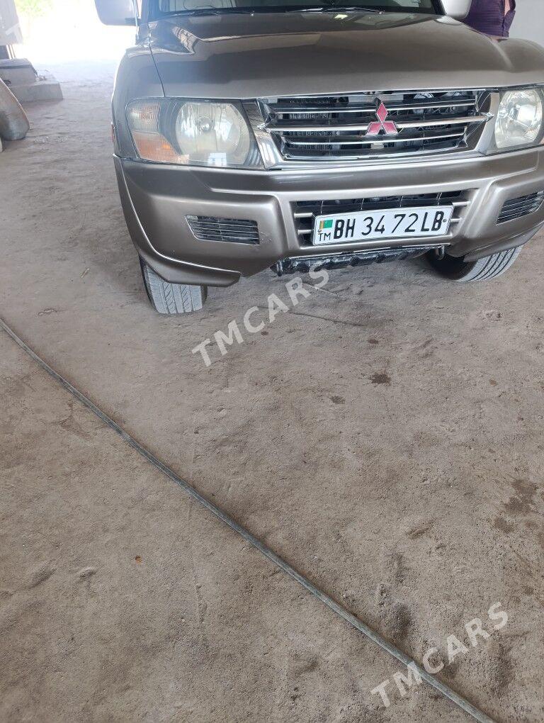 Mitsubishi Montero 2002 - 150 000 TMT - Türkmenabat - img 2