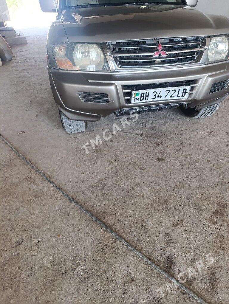 Mitsubishi Montero 2002 - 150 000 TMT - Türkmenabat - img 5
