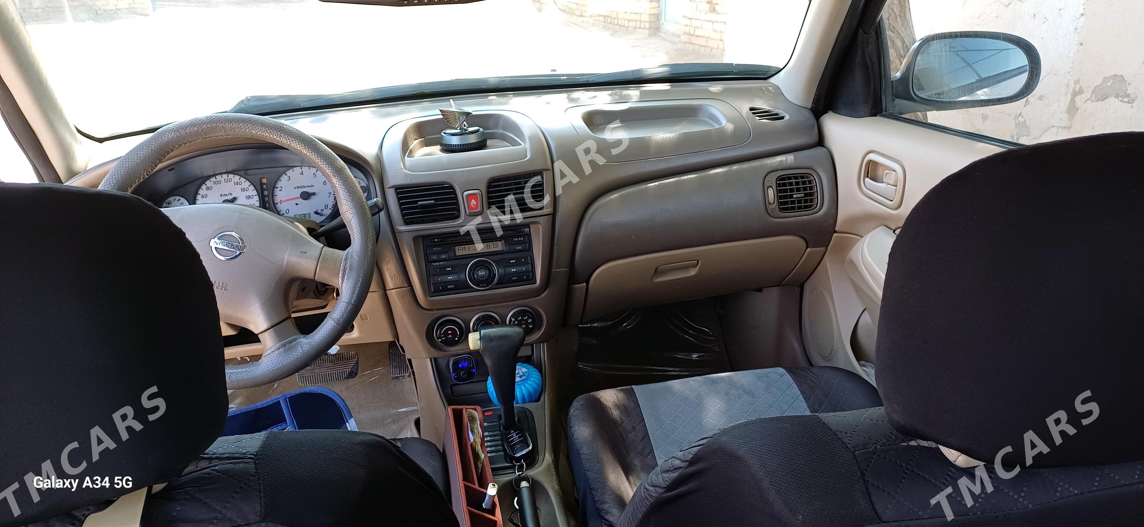 Nissan Sunny 2010 - 90 000 TMT - Дашогуз - img 9