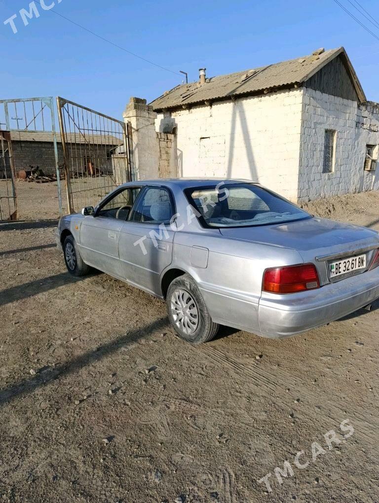 Toyota Camry 1995 - 40 000 TMT - Гызыларбат - img 2