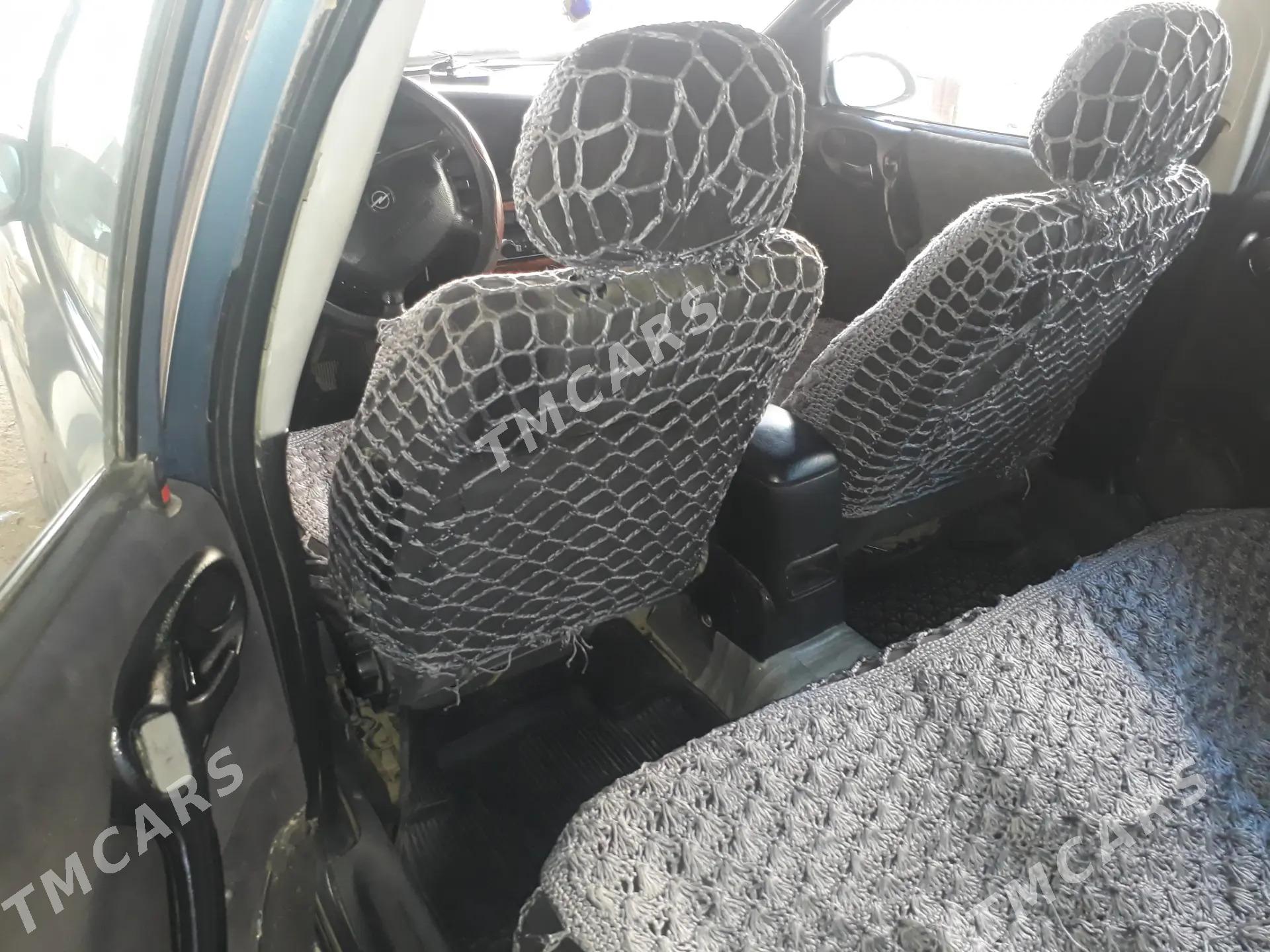 Opel Vectra 1998 - 60 000 TMT - Байрамали - img 5