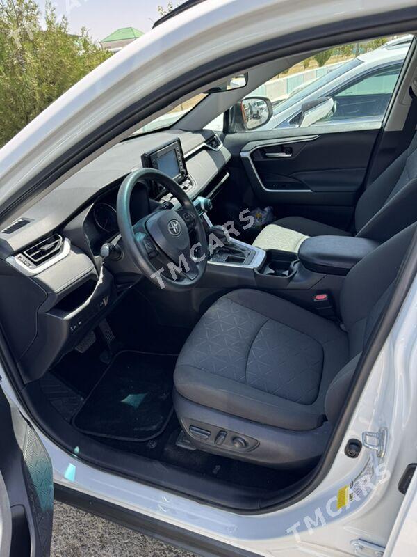 Toyota RAV4 2021 - 390 000 TMT - Aşgabat - img 3